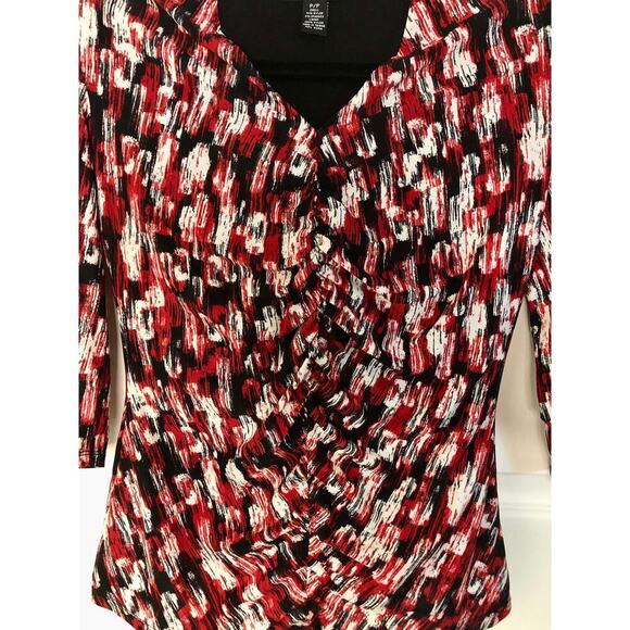 Alfani Red and White Patterned Blouse - Women's Petite PP (0-2) - Picture 3 of 4